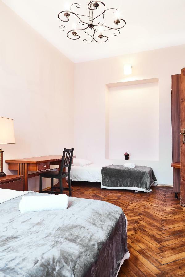 Prestige Location Apartments Pijarska Street Cracovia Exterior foto