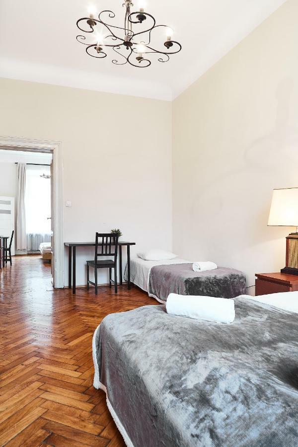 Prestige Location Apartments Pijarska Street Cracovia Exterior foto